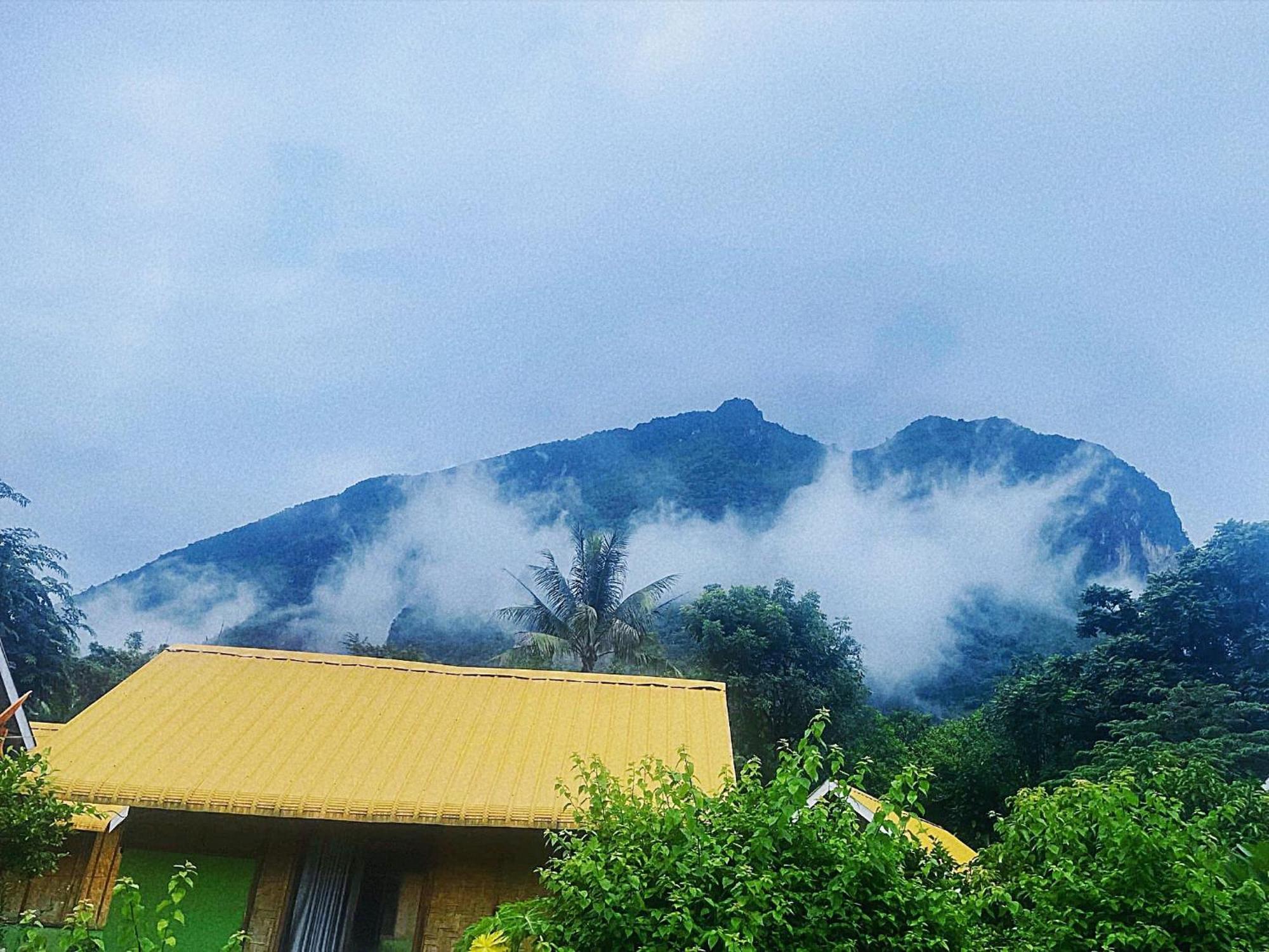 Nong Khiaw Ing Ing Mountain View Bed & Breakfast Екстериор снимка