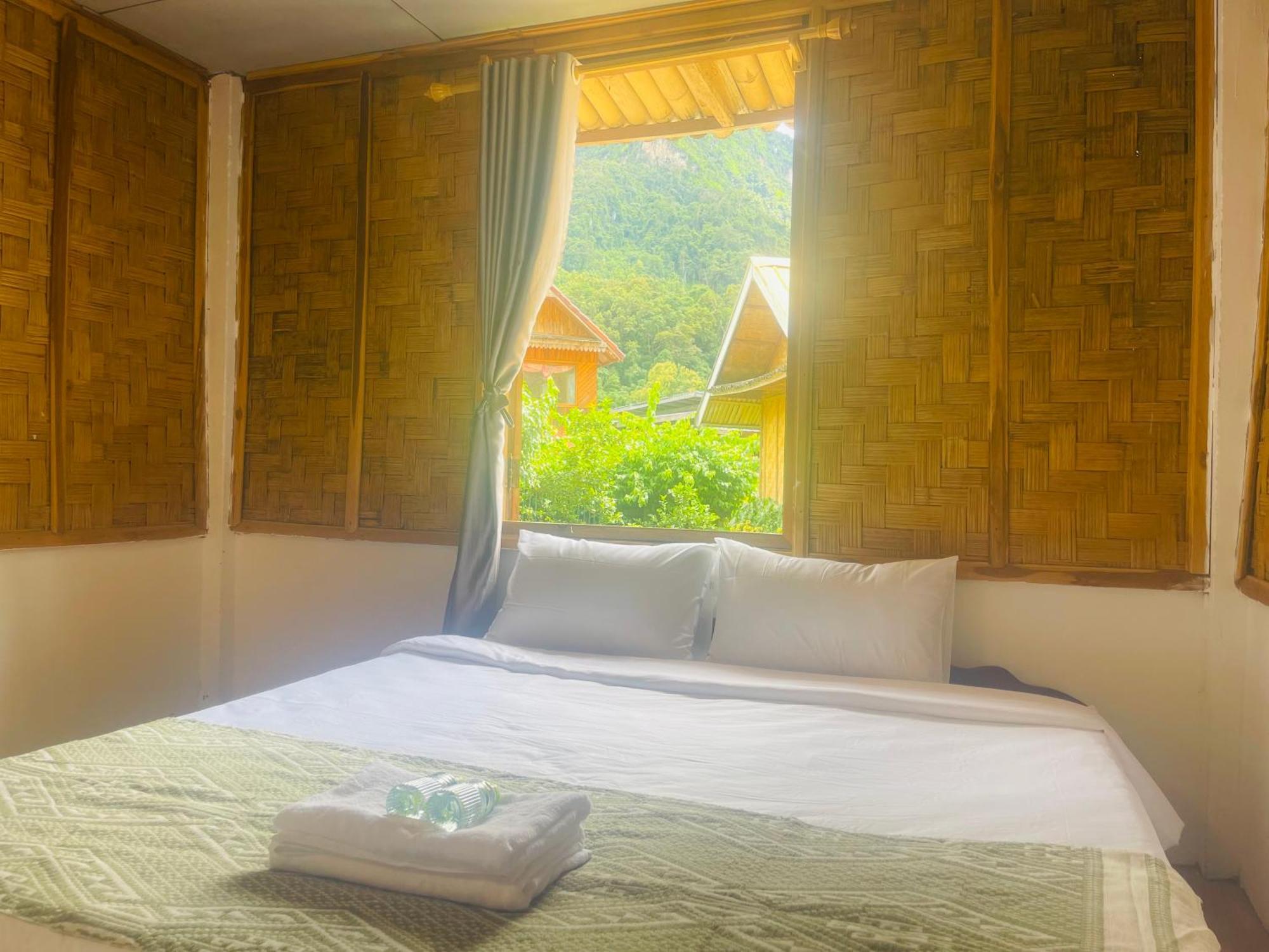 Nong Khiaw Ing Ing Mountain View Bed & Breakfast Екстериор снимка