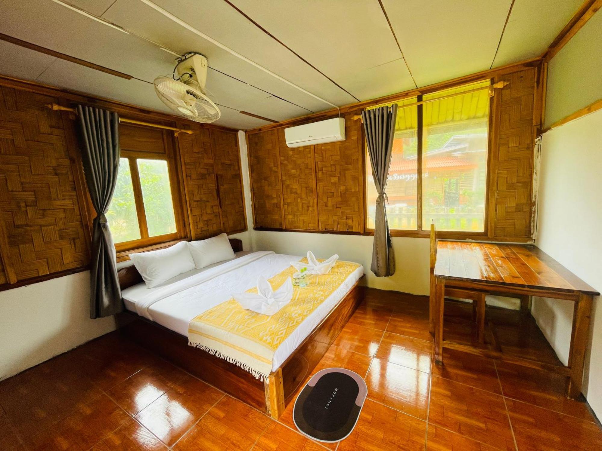 Nong Khiaw Ing Ing Mountain View Bed & Breakfast Екстериор снимка