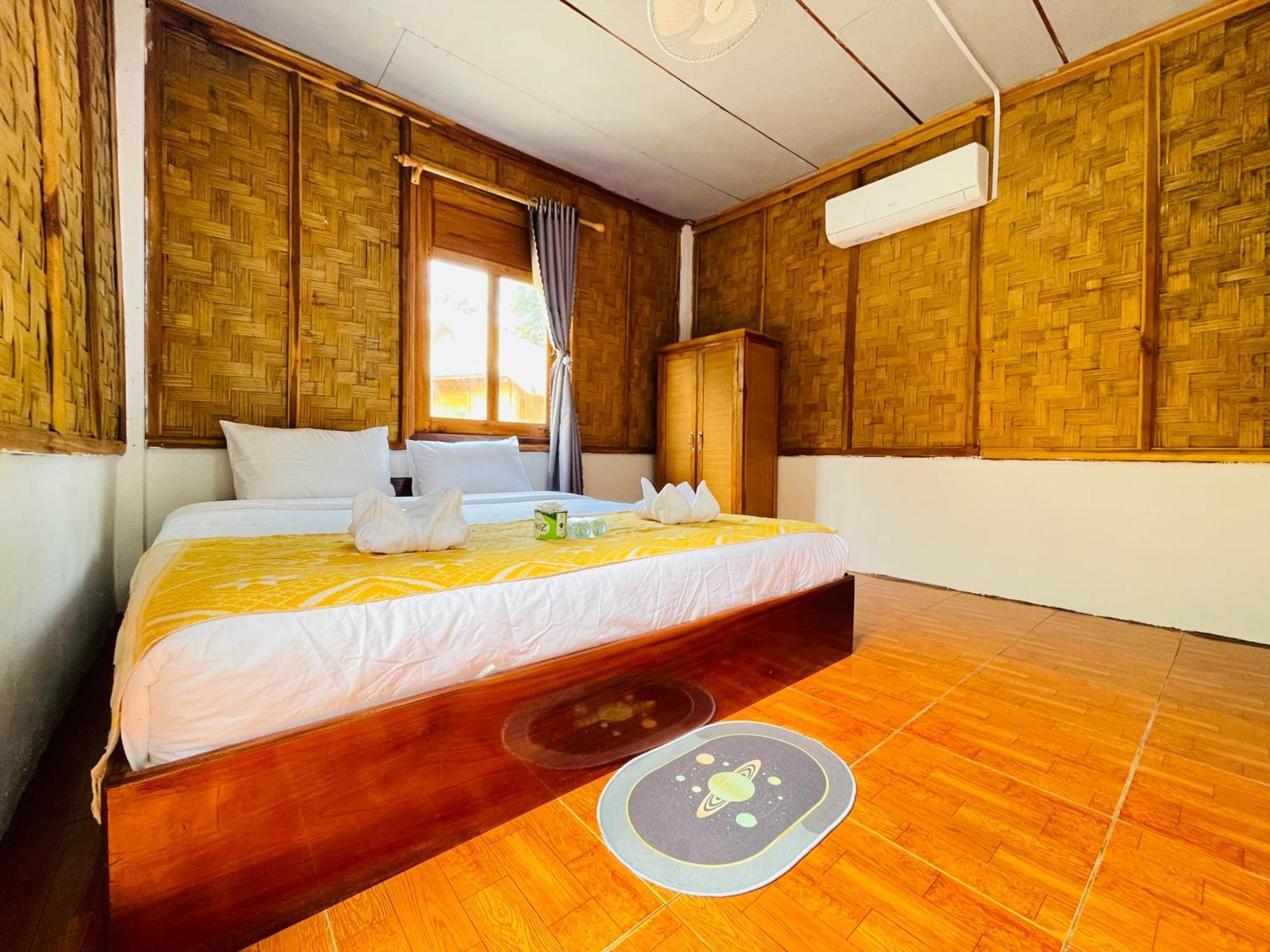 Nong Khiaw Ing Ing Mountain View Bed & Breakfast Екстериор снимка