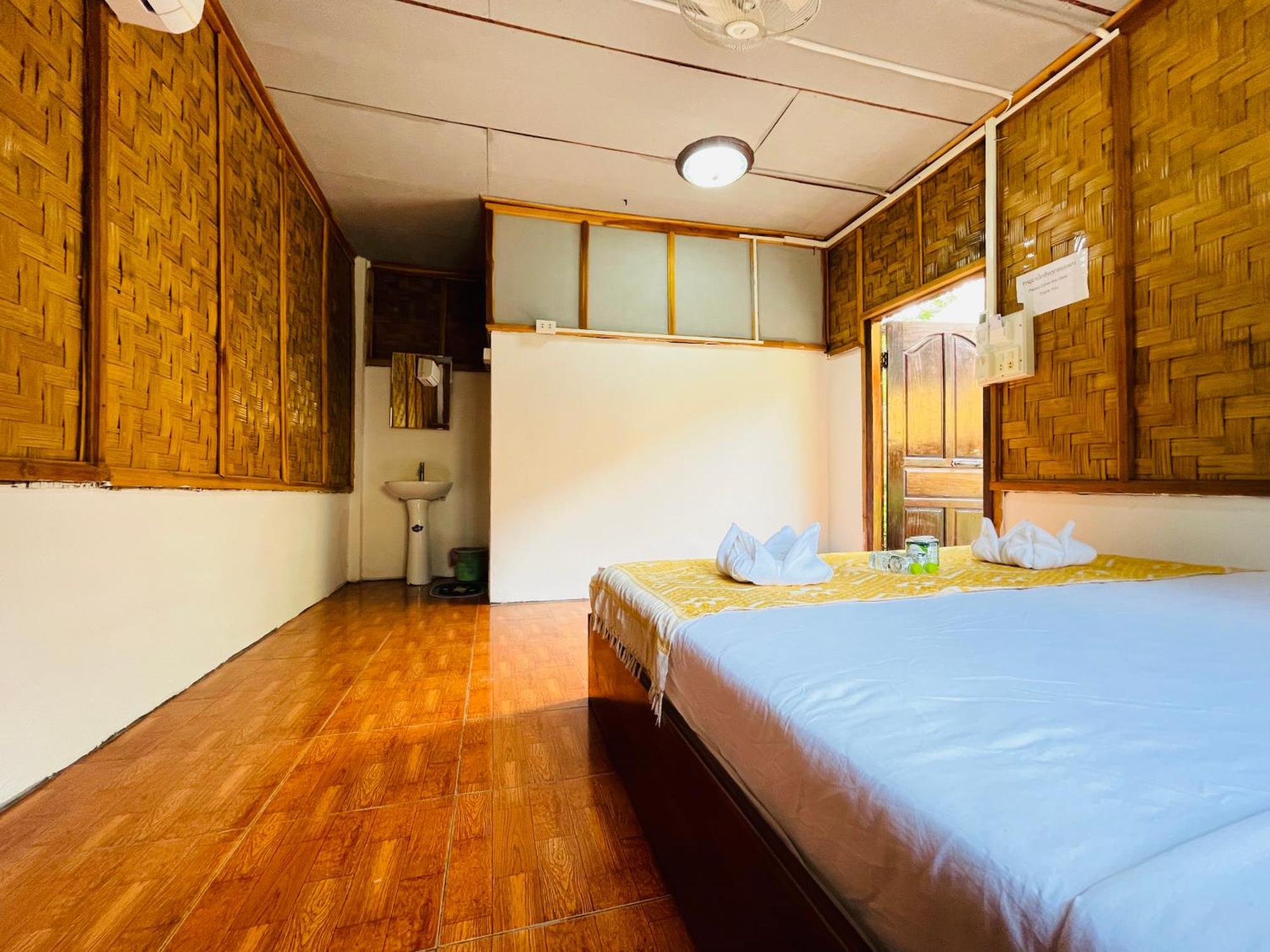 Nong Khiaw Ing Ing Mountain View Bed & Breakfast Екстериор снимка