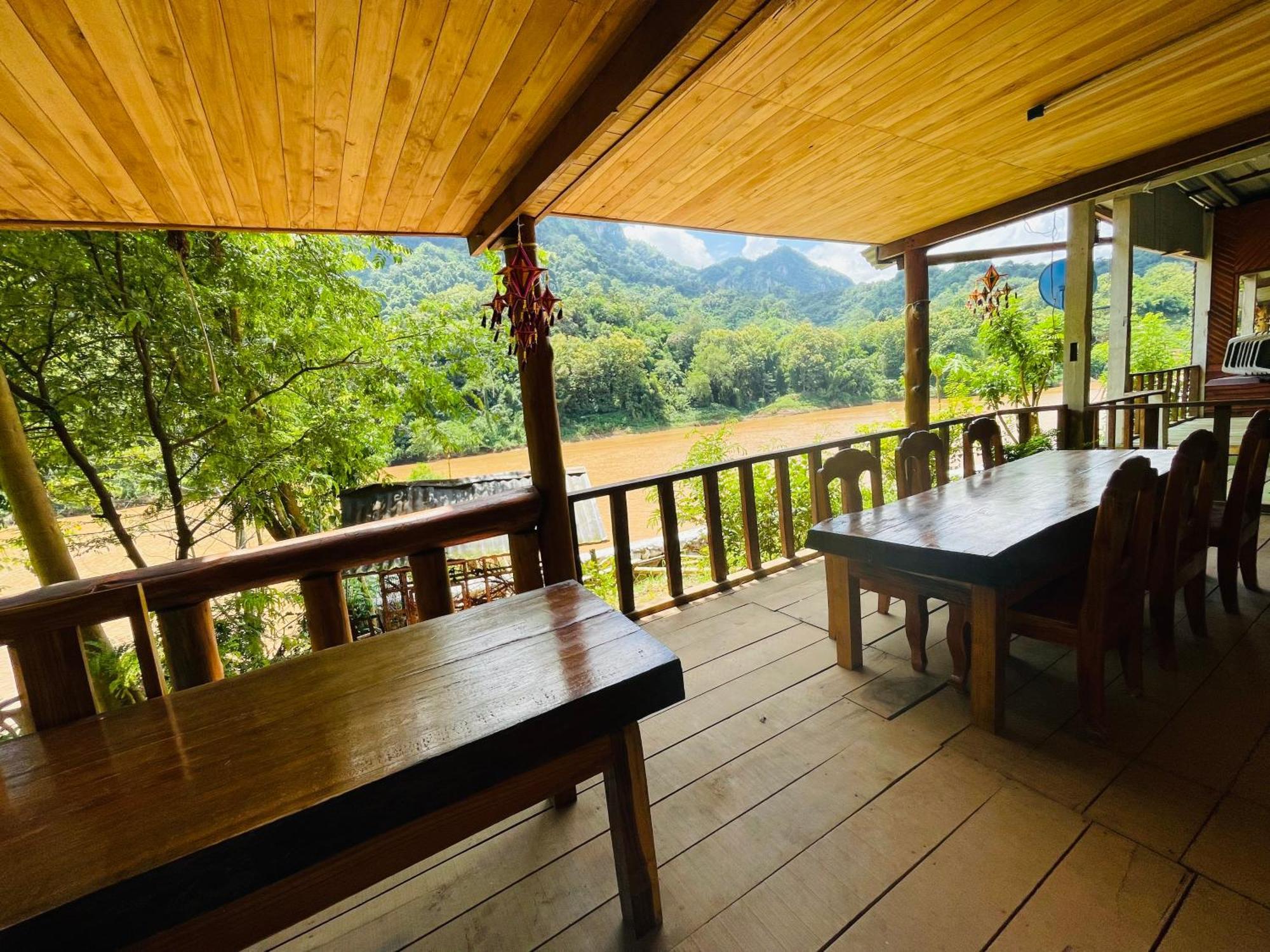 Nong Khiaw Ing Ing Mountain View Bed & Breakfast Екстериор снимка