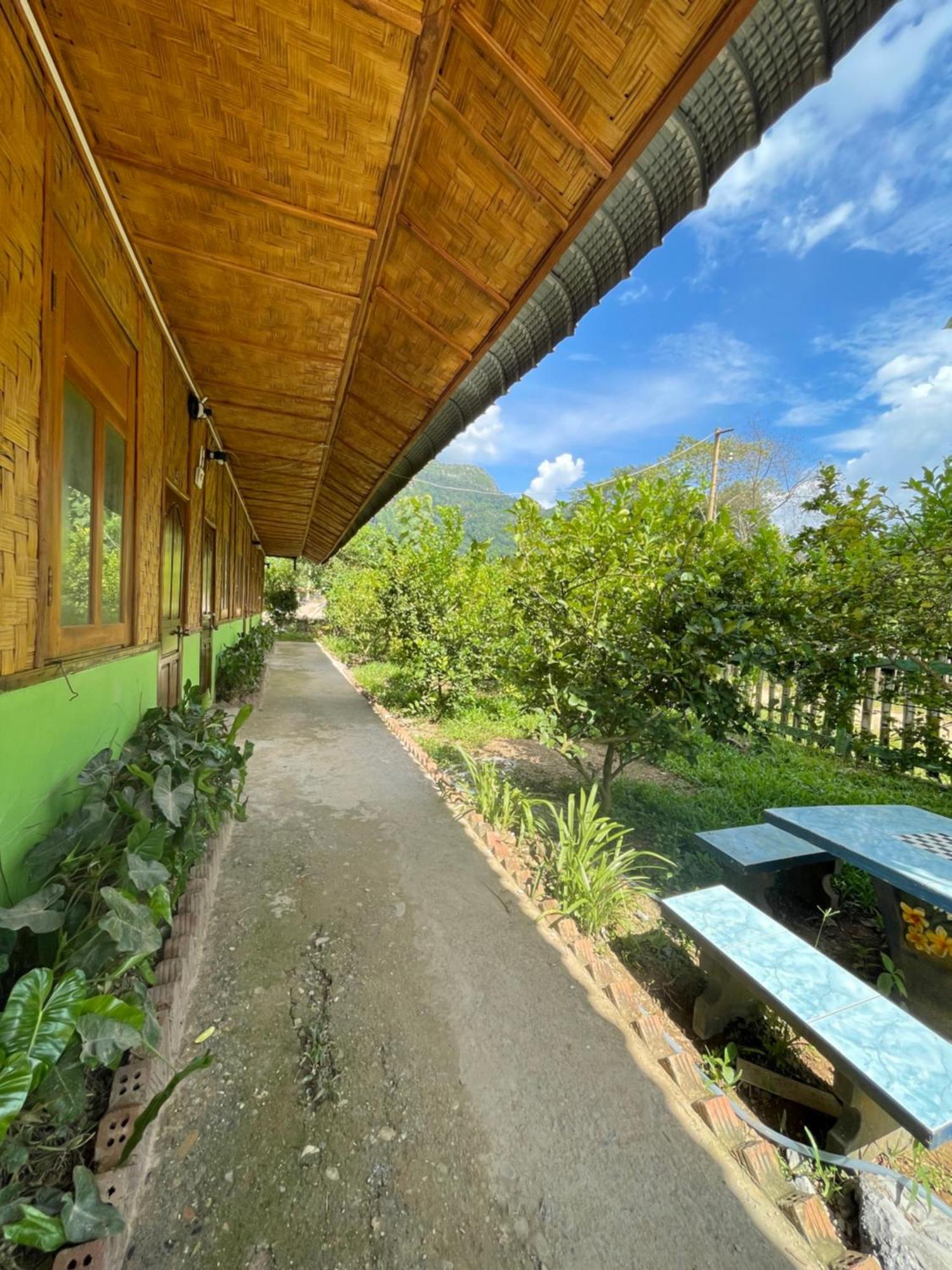 Nong Khiaw Ing Ing Mountain View Bed & Breakfast Екстериор снимка