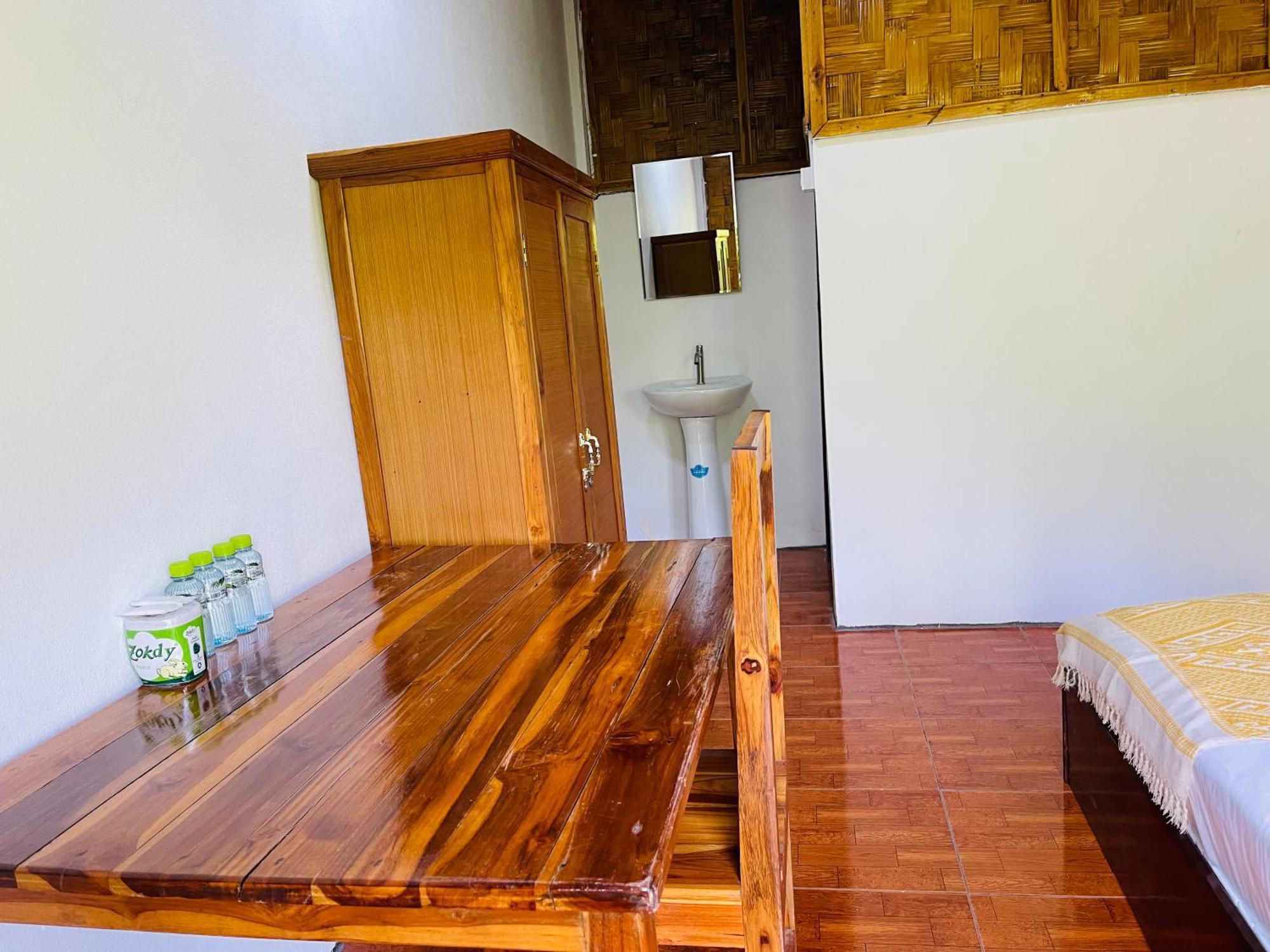 Nong Khiaw Ing Ing Mountain View Bed & Breakfast Екстериор снимка